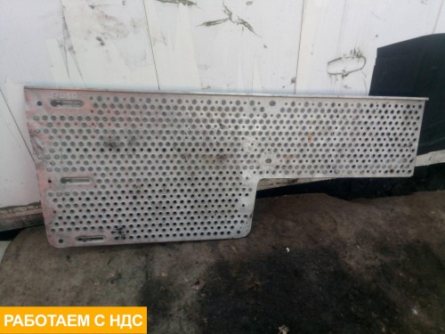 Площадка за кабиной