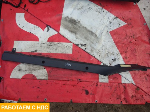 Накладка кабины правая