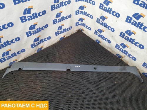 Накладка декоративная левая