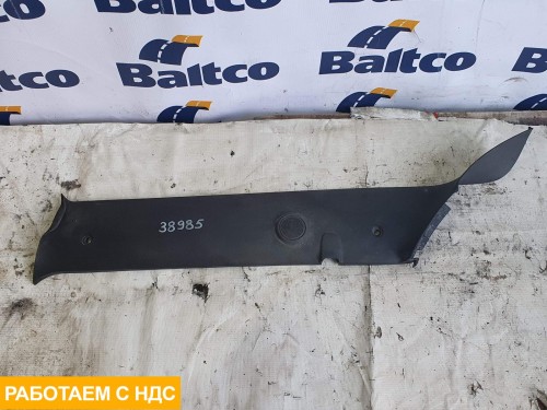 Накладка стойки левая