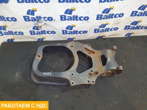 Опора переднего амортизатора правая