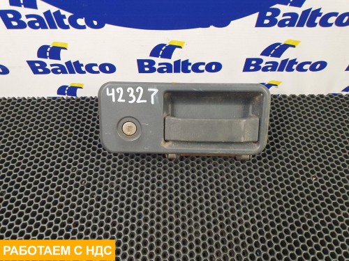 Ручка двери правая