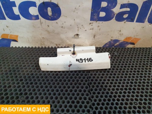 Накладка фары левая