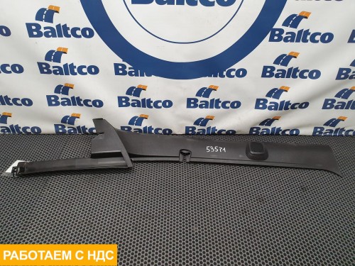 Накладка стойки лобового стекла правая