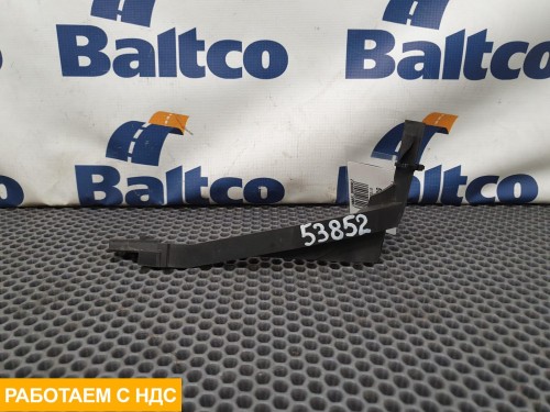 Накладка лобового стекла левая