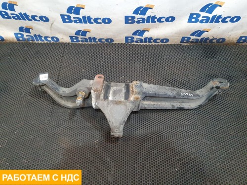 Кронштейн пневморессоры левый