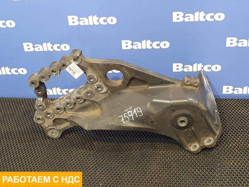 Кронштейн крепления передней рессоры левый